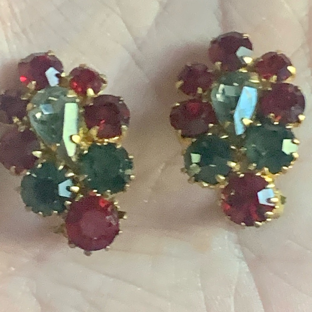 Vintage Made In Austria Ruby Gray Crystal Clip Earrings